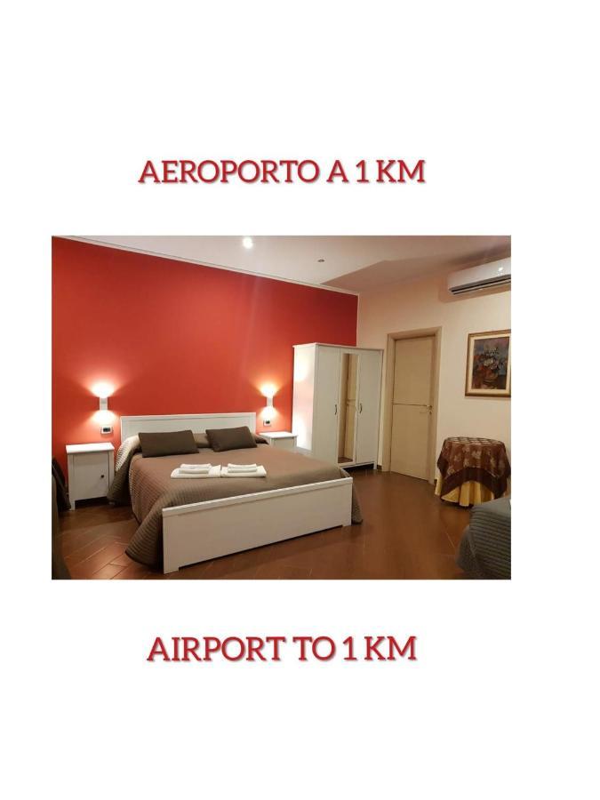 Simpson - Aeroporto Di Bari - Affittacamere Bagian luar foto